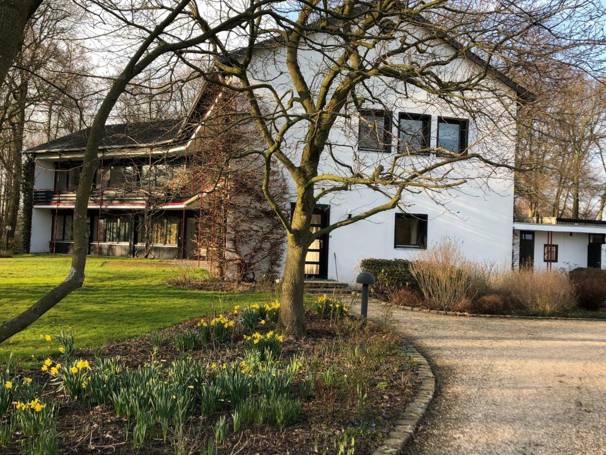 Villa Am Huelser Berg Naehe Duesseldorf Krefeld Bagian luar foto